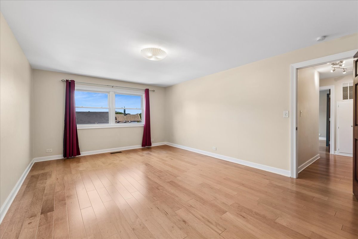 930 Hinman Avenue Unit: 504