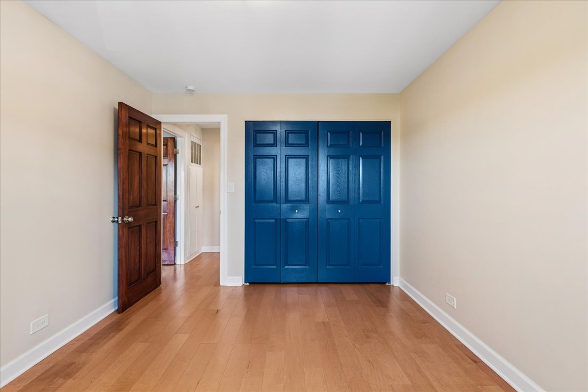 930 Hinman Avenue Unit: 504