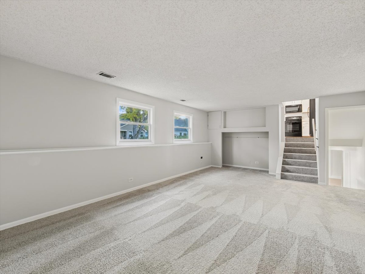 122 Encina Drive