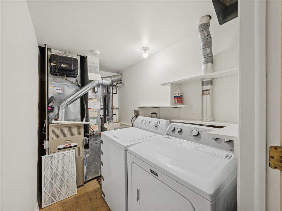122 Encina Drive