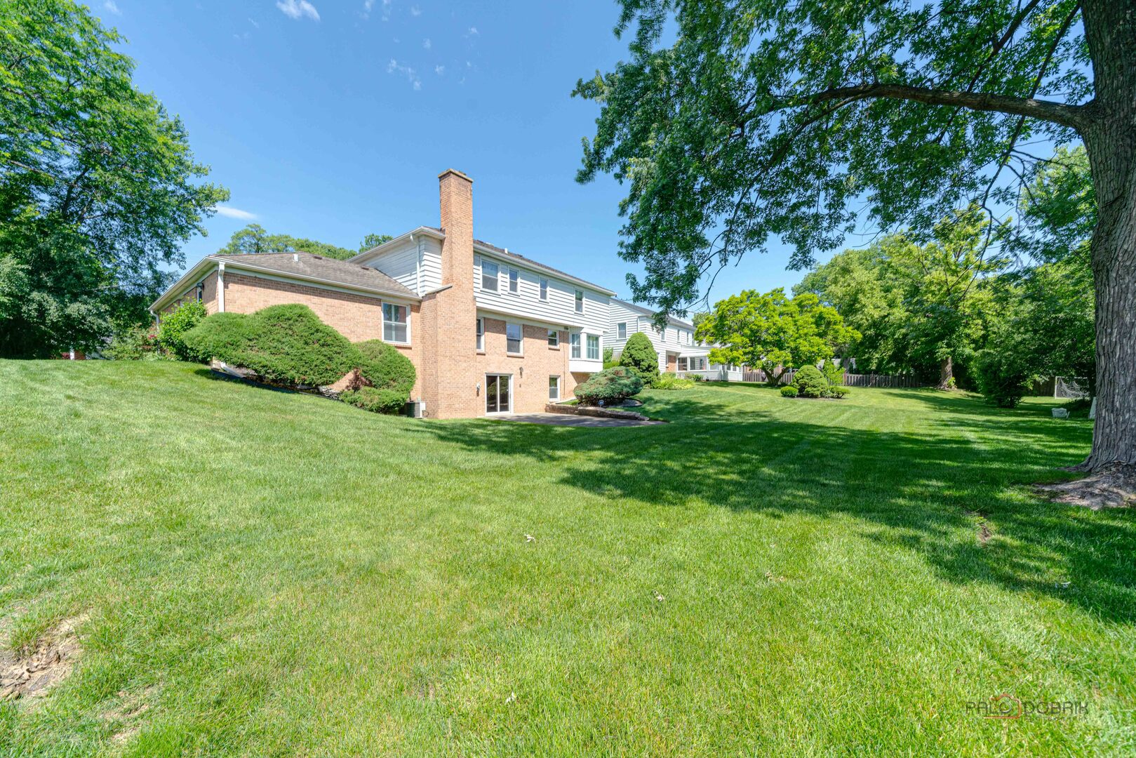 255 Lee Road
