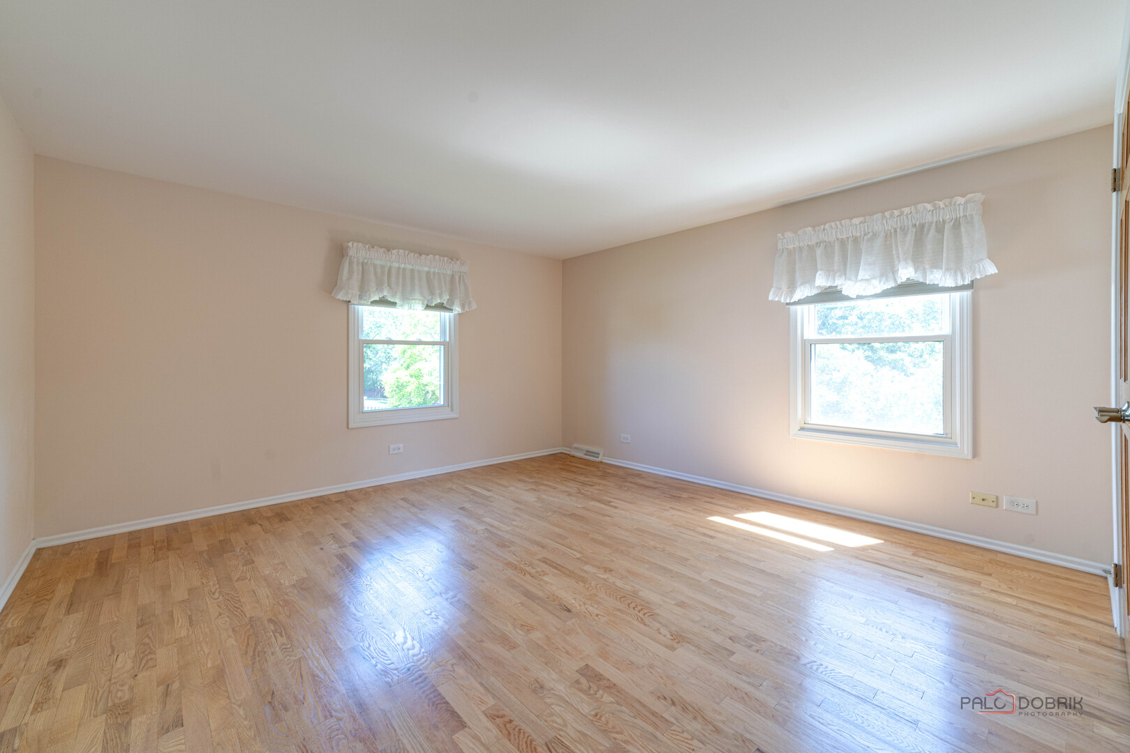 255 Lee Road