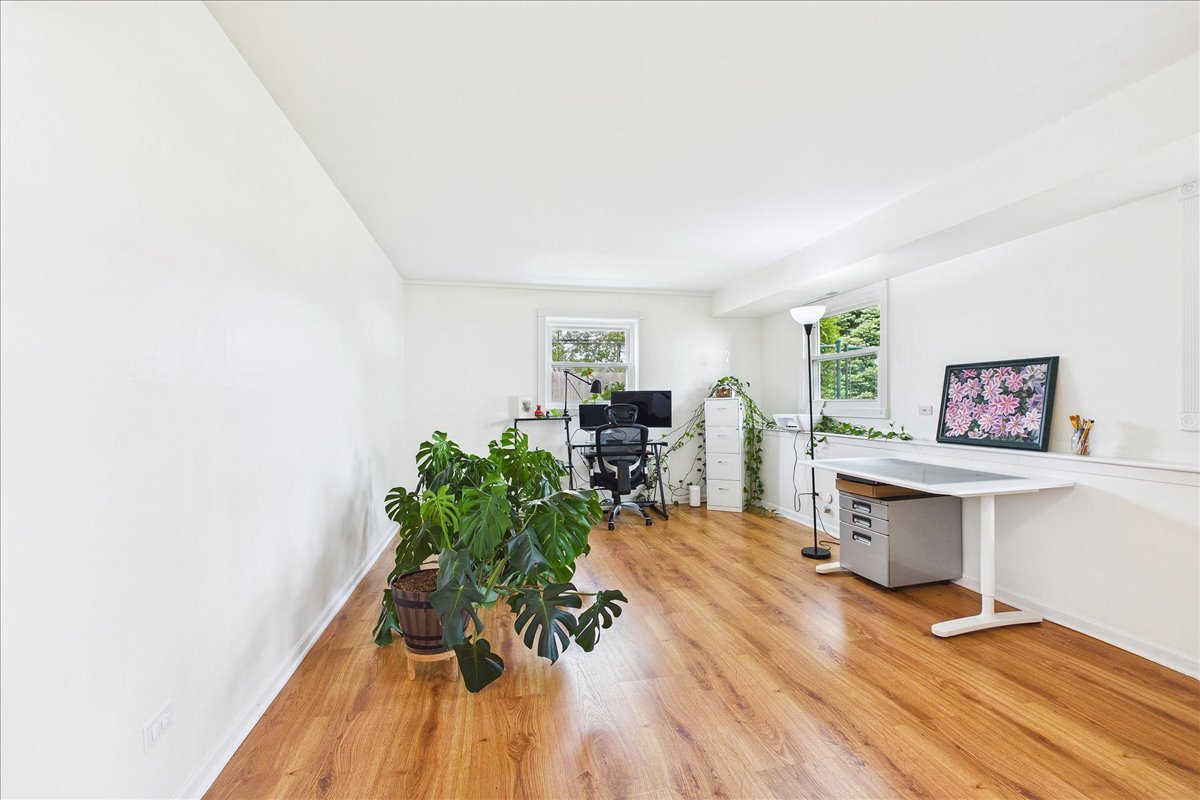 3425 Harris Drive