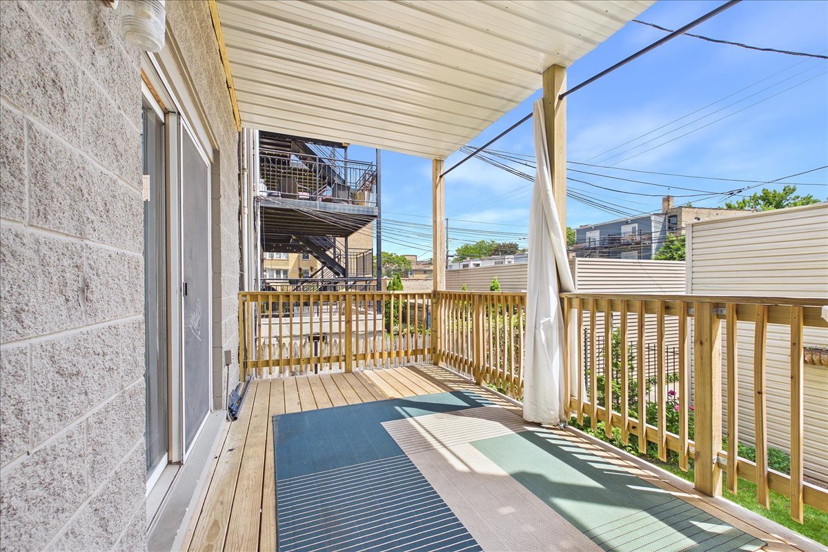 4315 N Richmond Street Unit: 1N