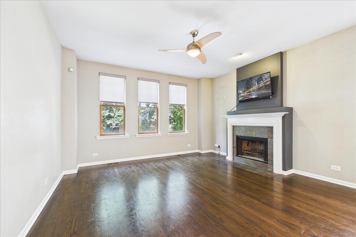 4315 N Richmond Street Unit: 1N