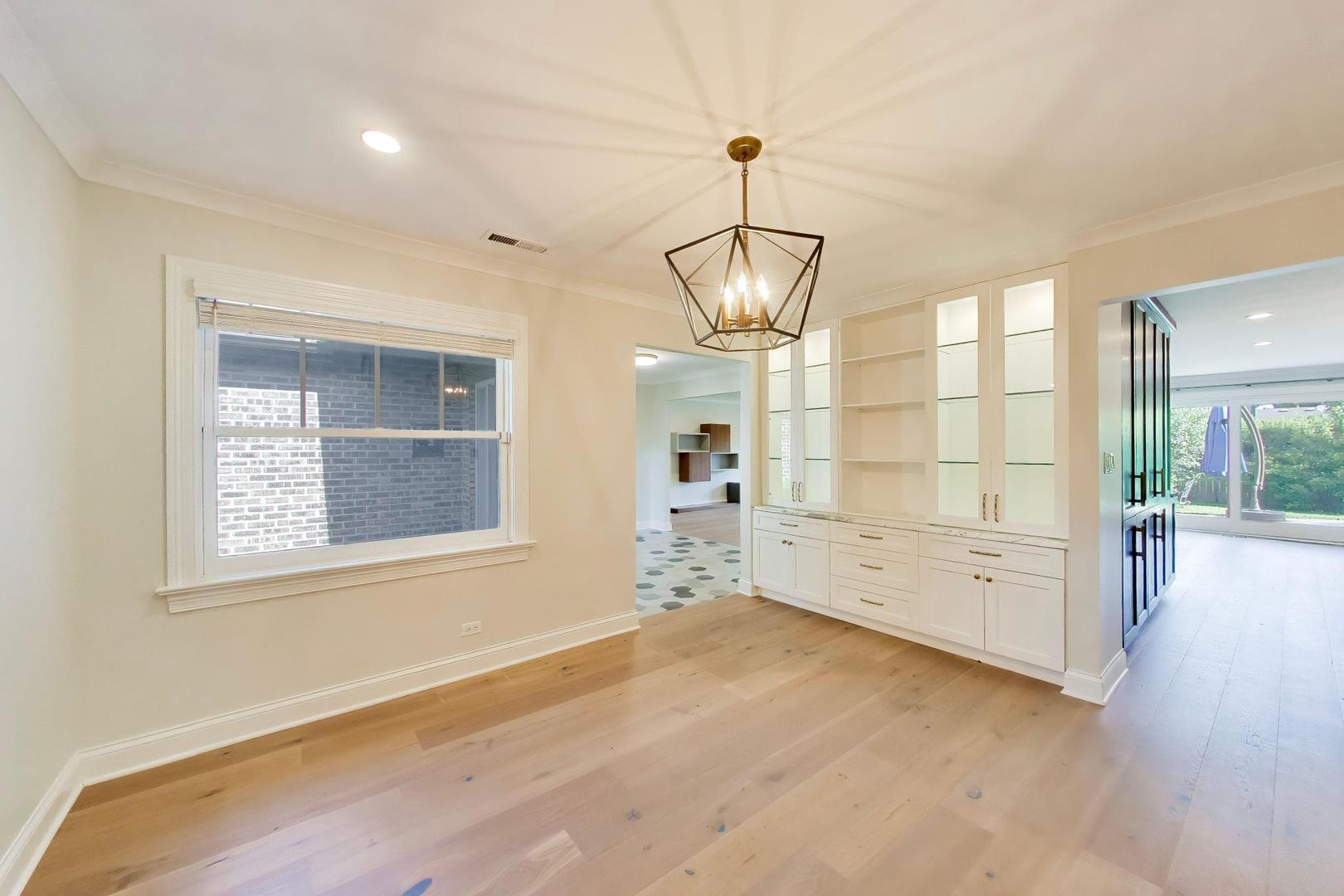 4044 Chester Drive