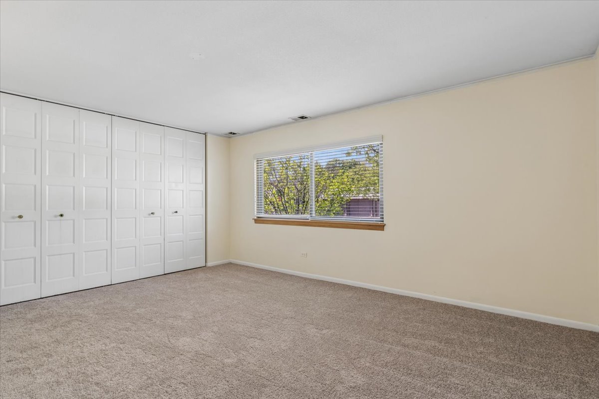 925 Spring Hill Drive Unit: 102