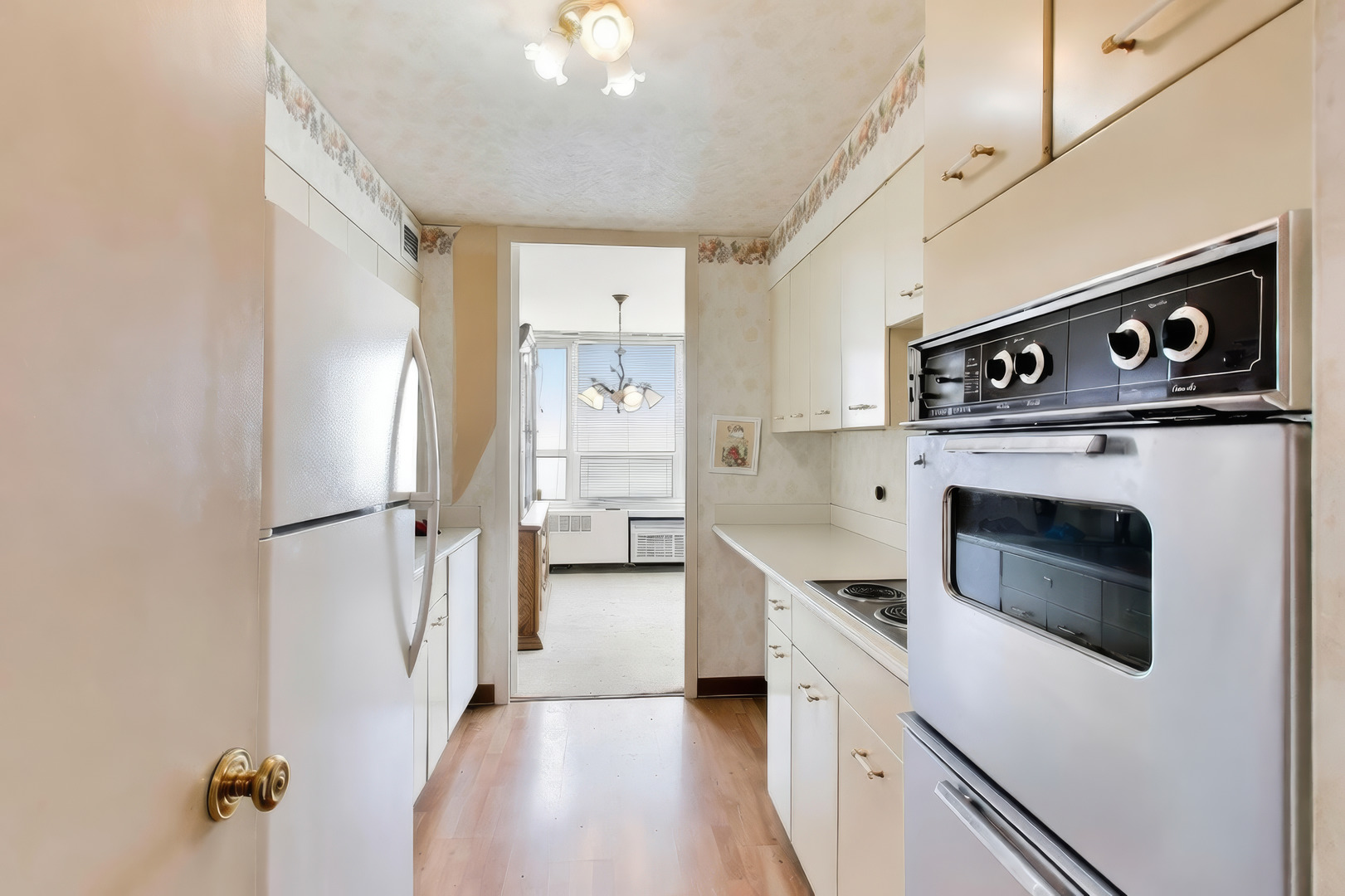 4800 S CHICAGO BEACH Drive Unit: 912S