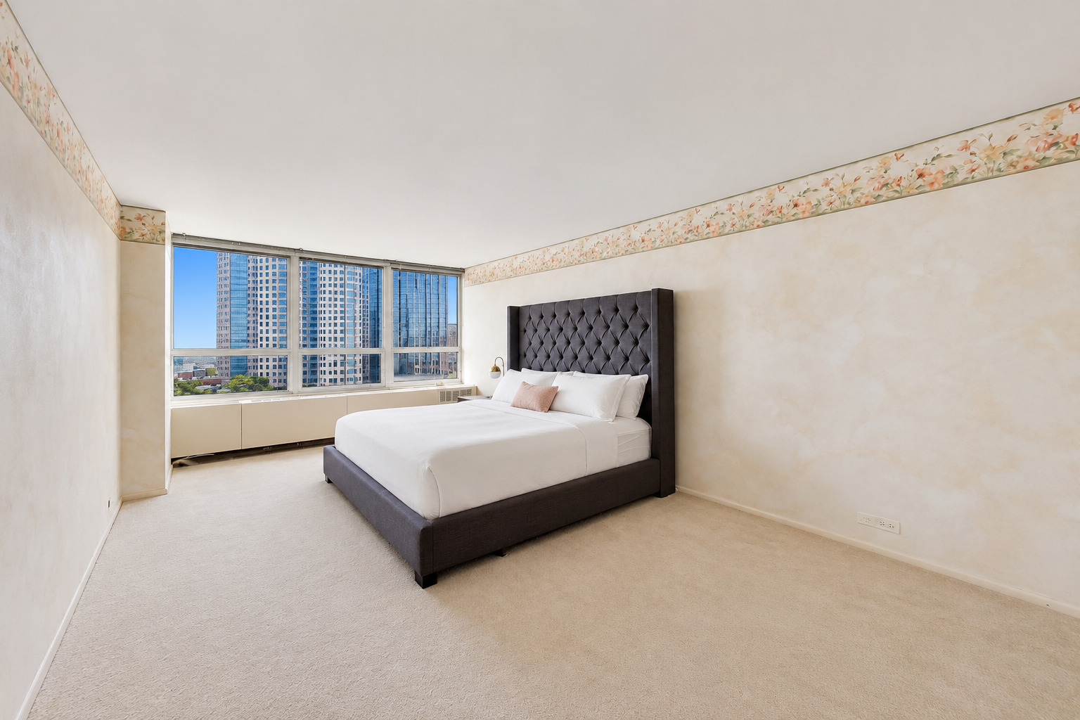 4800 S CHICAGO BEACH Drive Unit: 912S