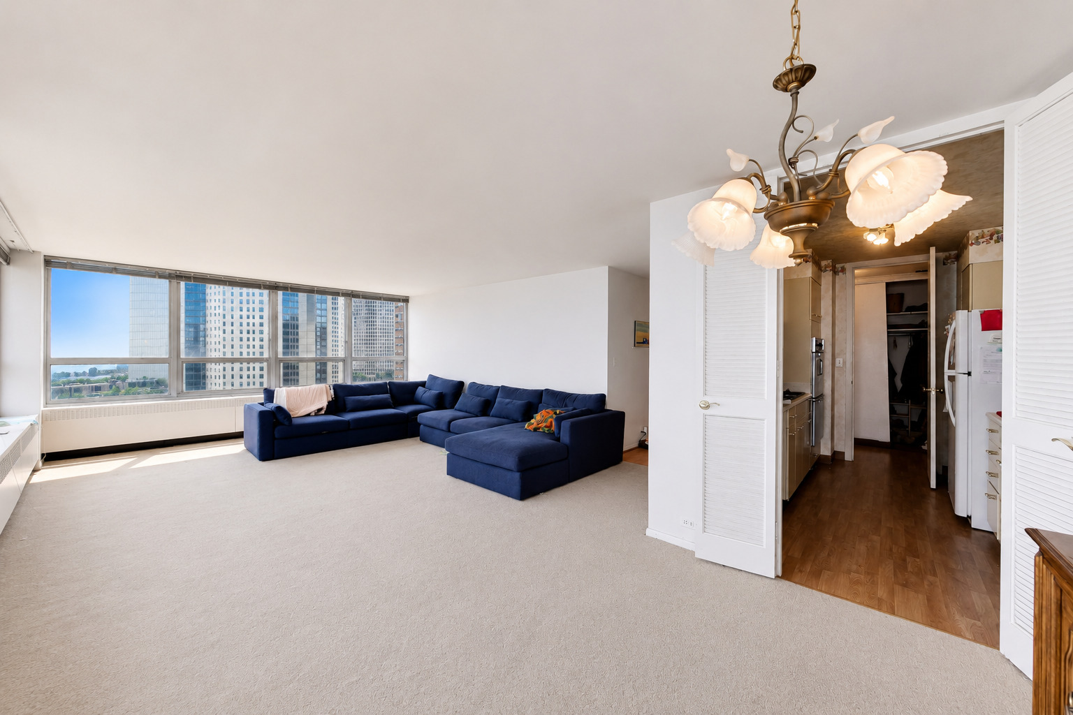 4800 S CHICAGO BEACH Drive Unit: 912S
