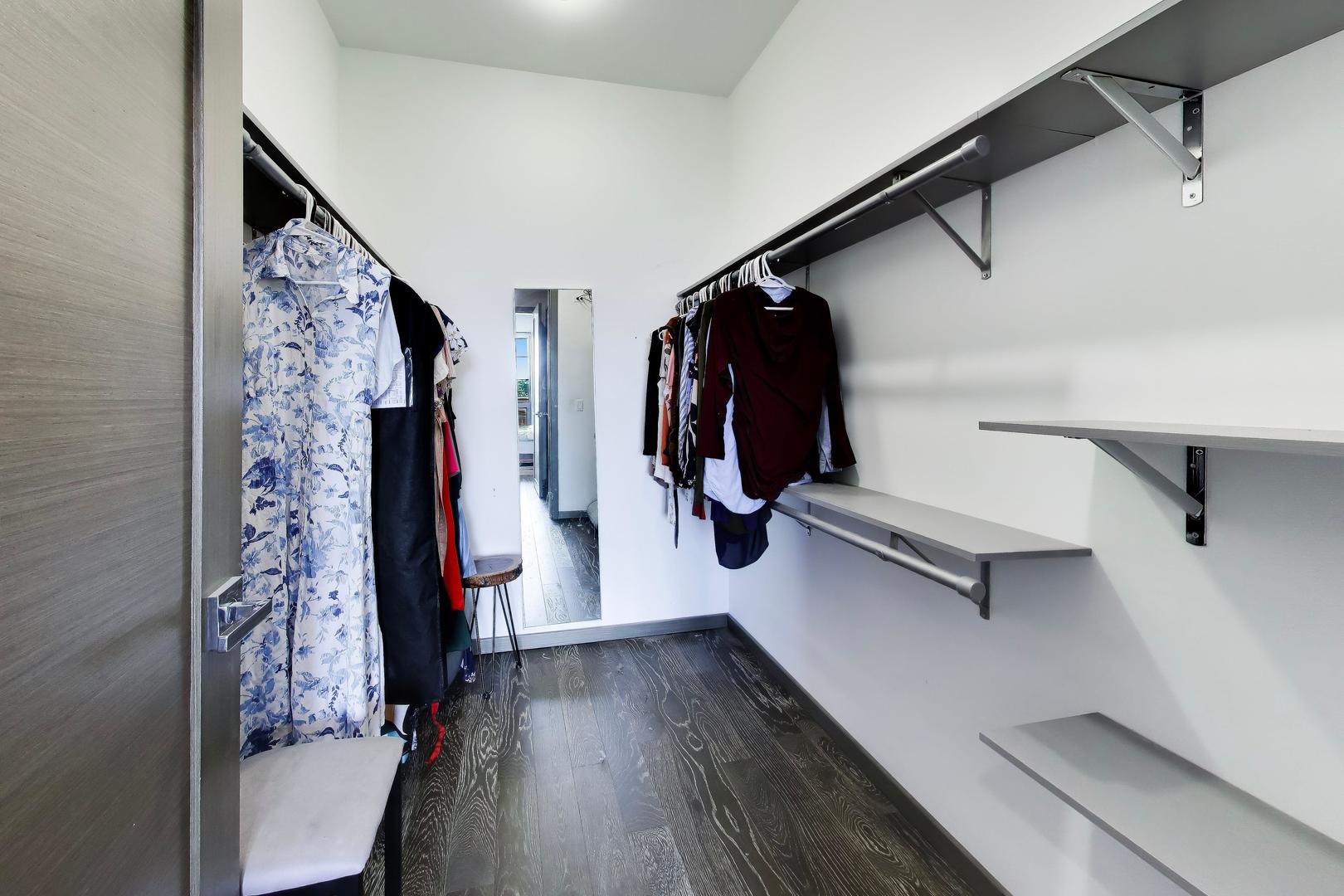 3024 W Irving Park Road Unit: 3S
