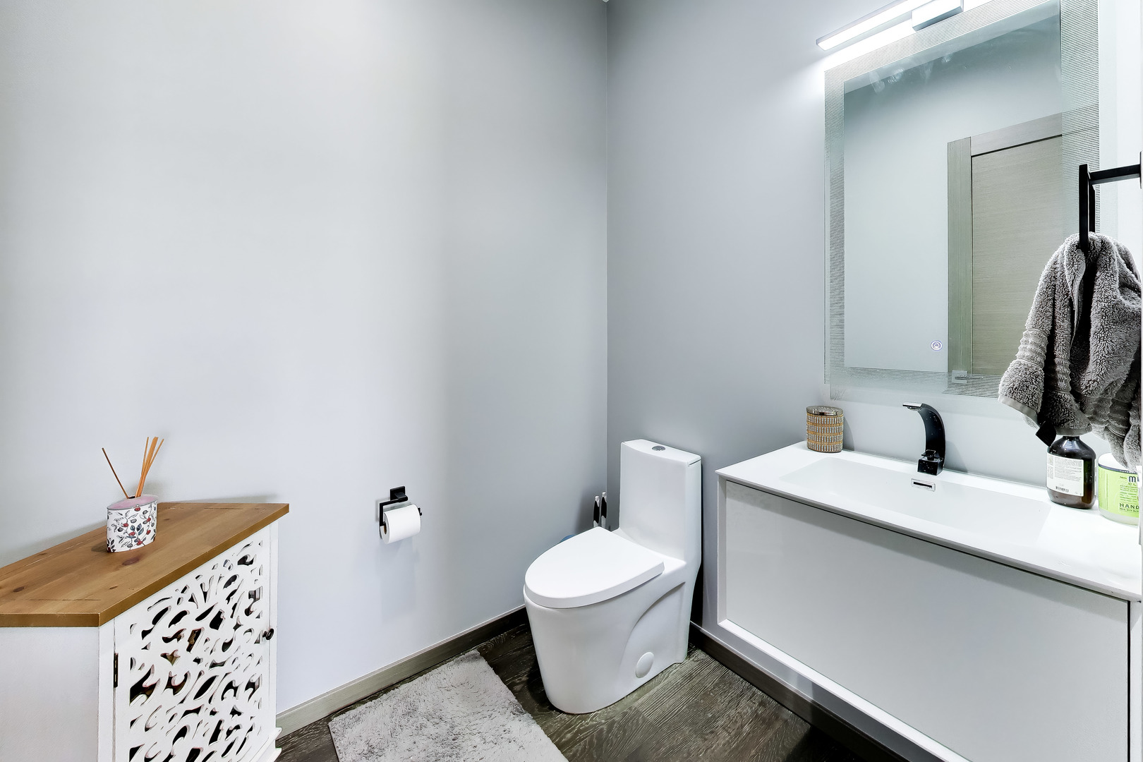3024 W Irving Park Road Unit: 3S