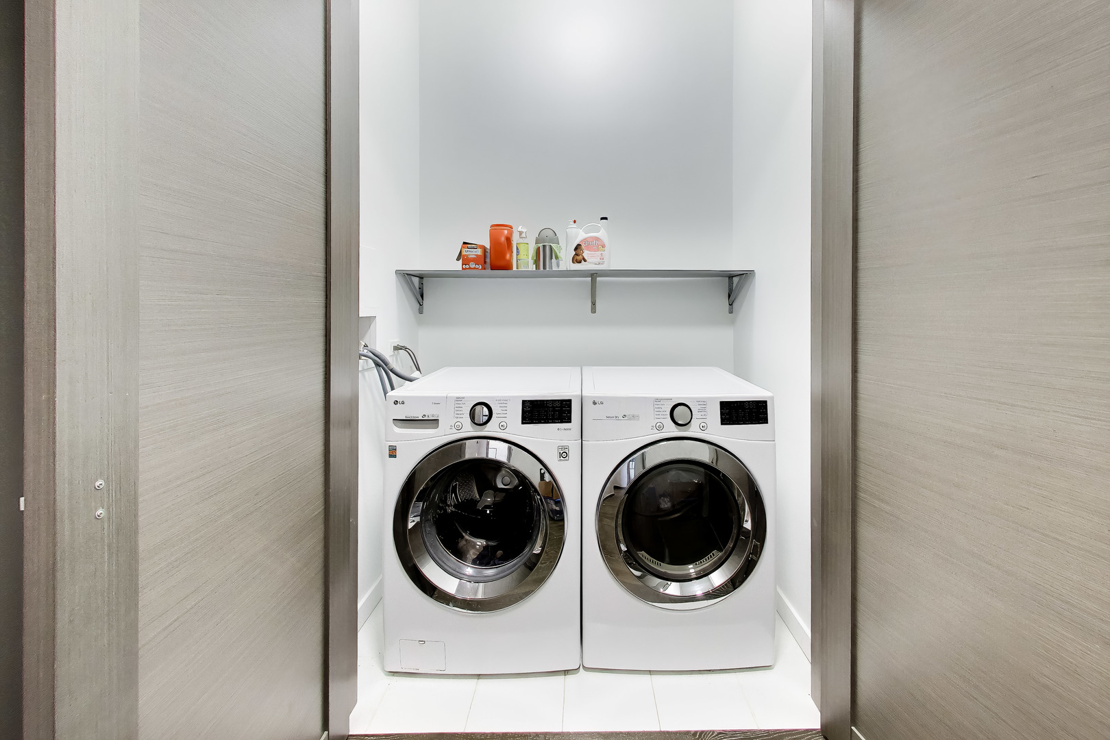 3024 W Irving Park Road Unit: 3S