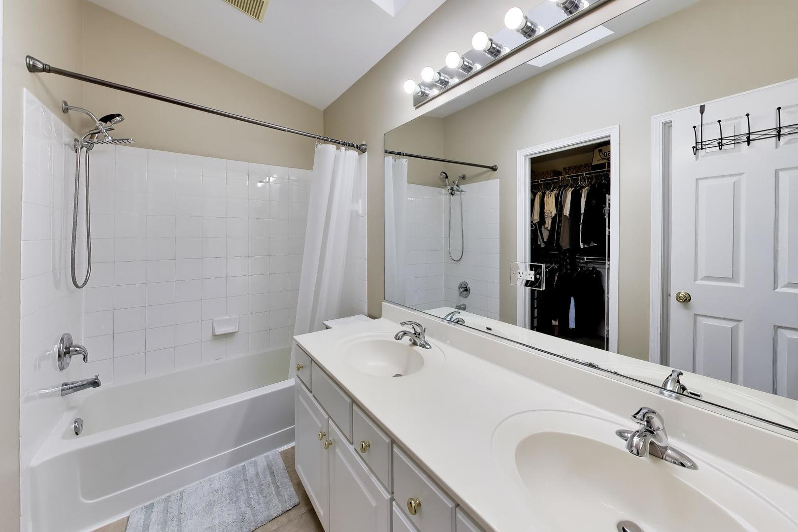 2123 Skylane Drive
