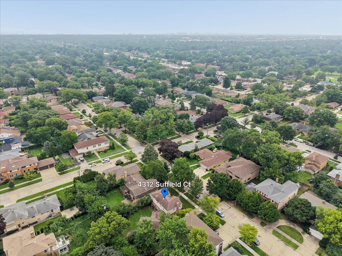 4312 Suffield Court