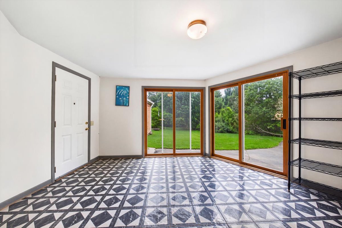 4312 Suffield Court