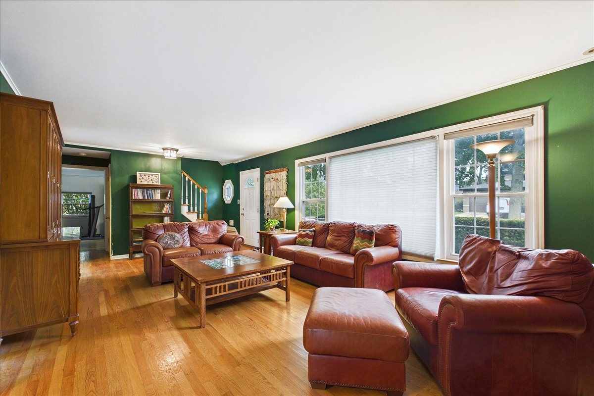 4312 Suffield Court