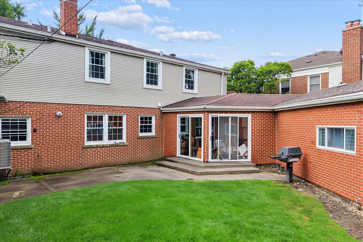 4312 Suffield Court