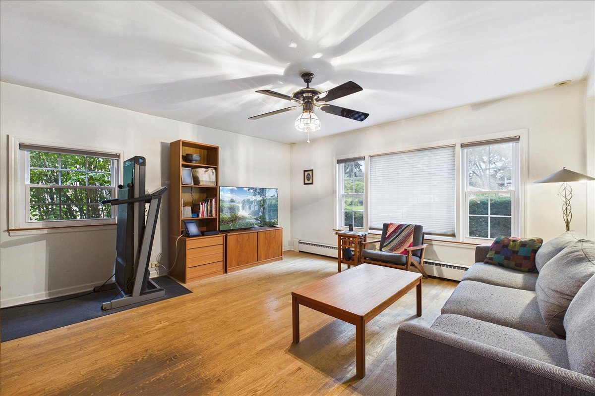 4312 Suffield Court