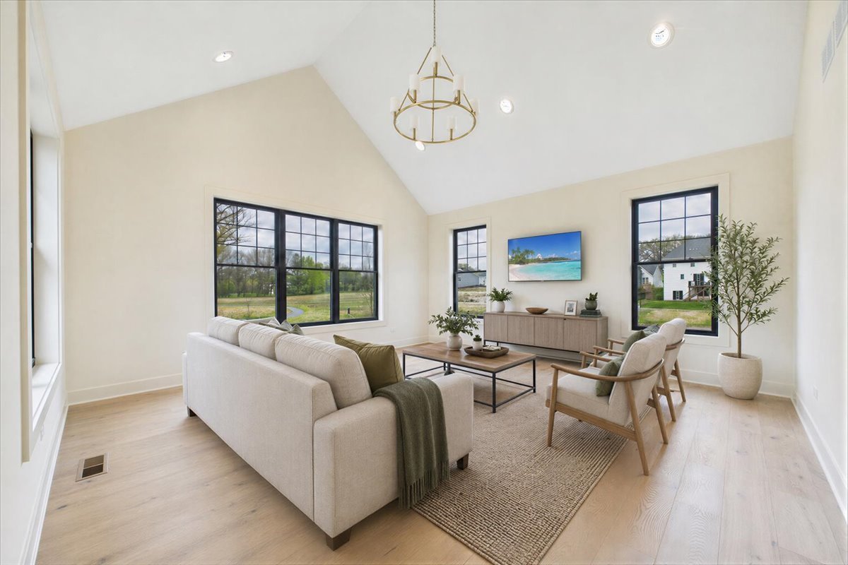22075 W Casa Bella View
