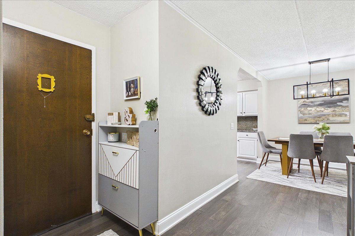 451 ELM Street Unit: 2F