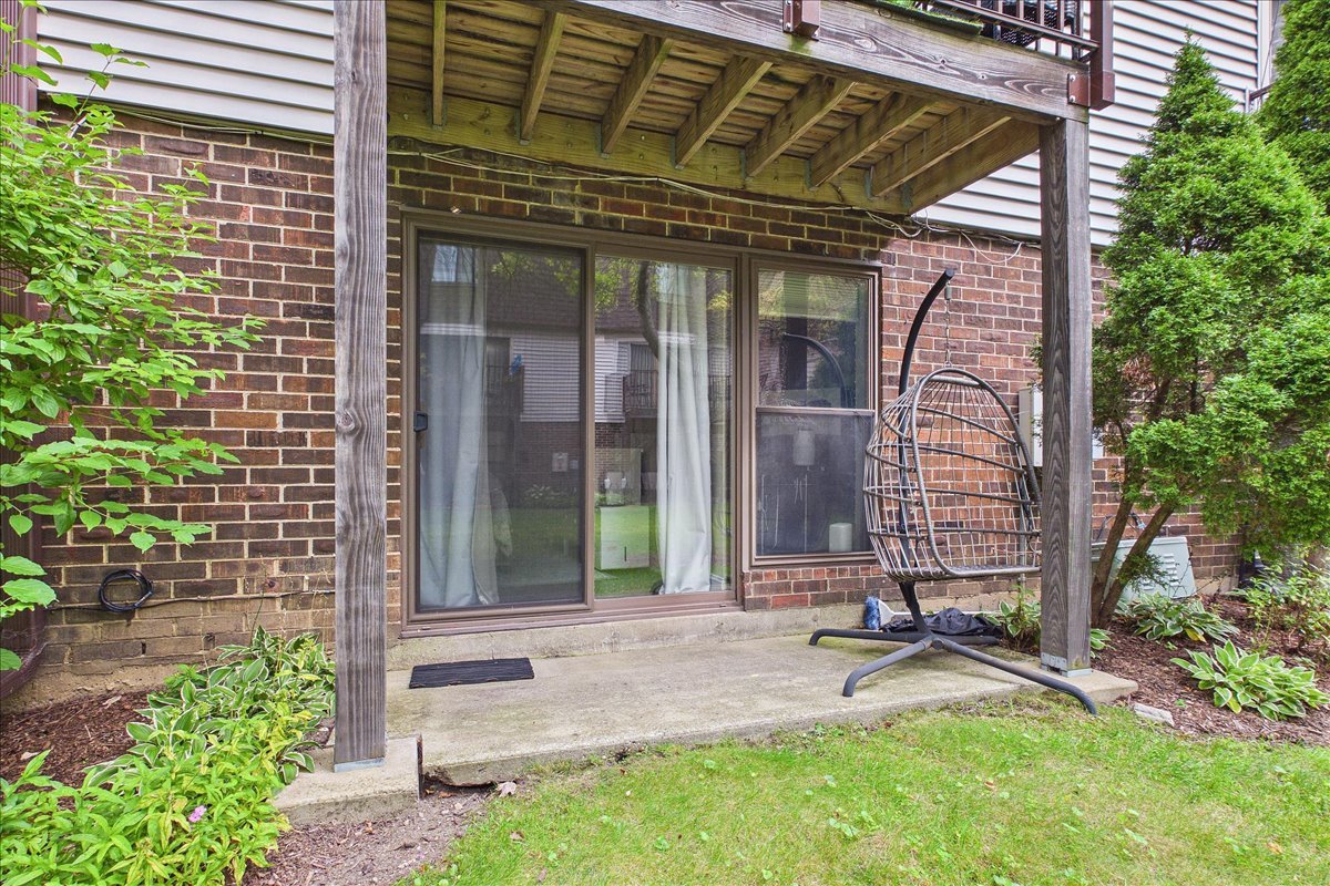 451 ELM Street Unit: 2F