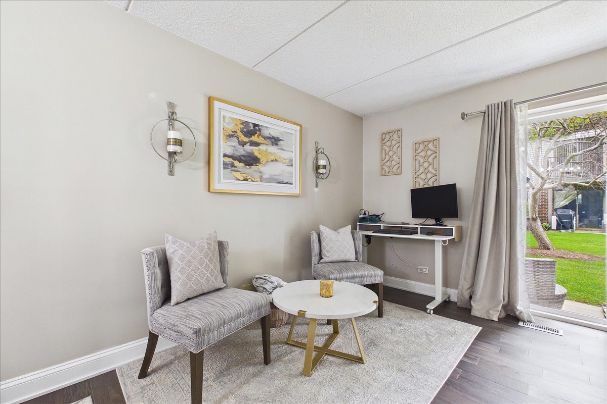 451 ELM Street Unit: 2F