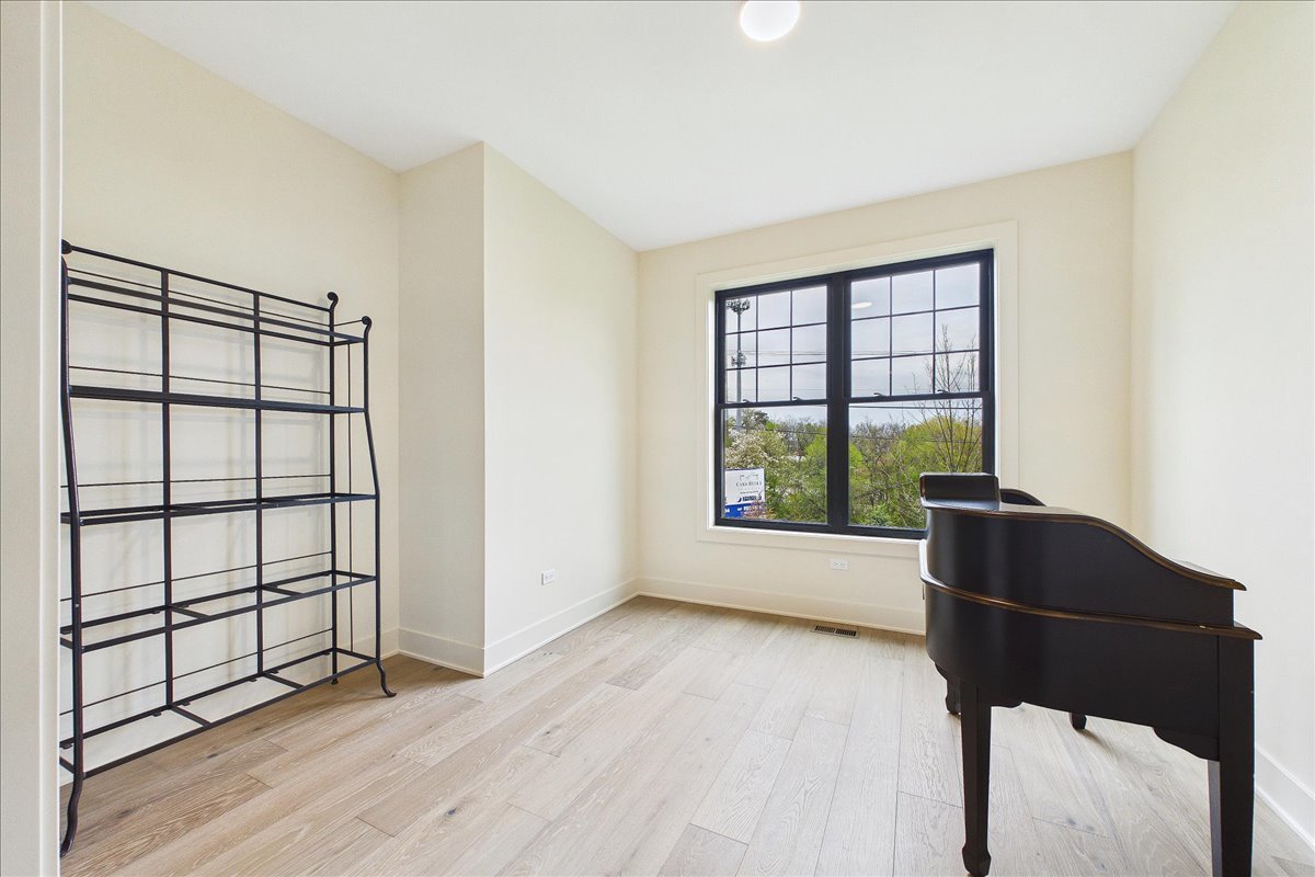 22164 W Casa Bella View