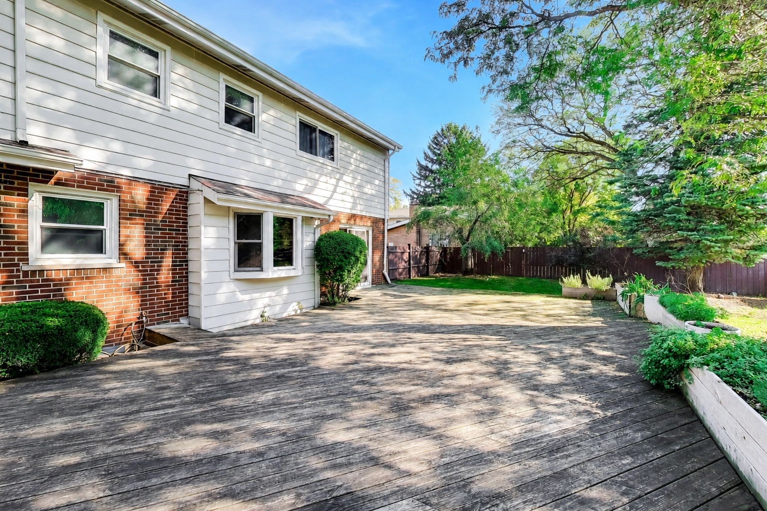 31 Mulberry East Road