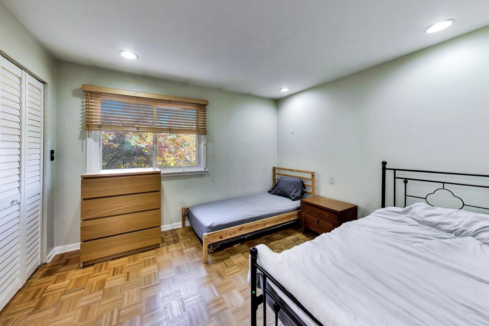 31 Mulberry East Road