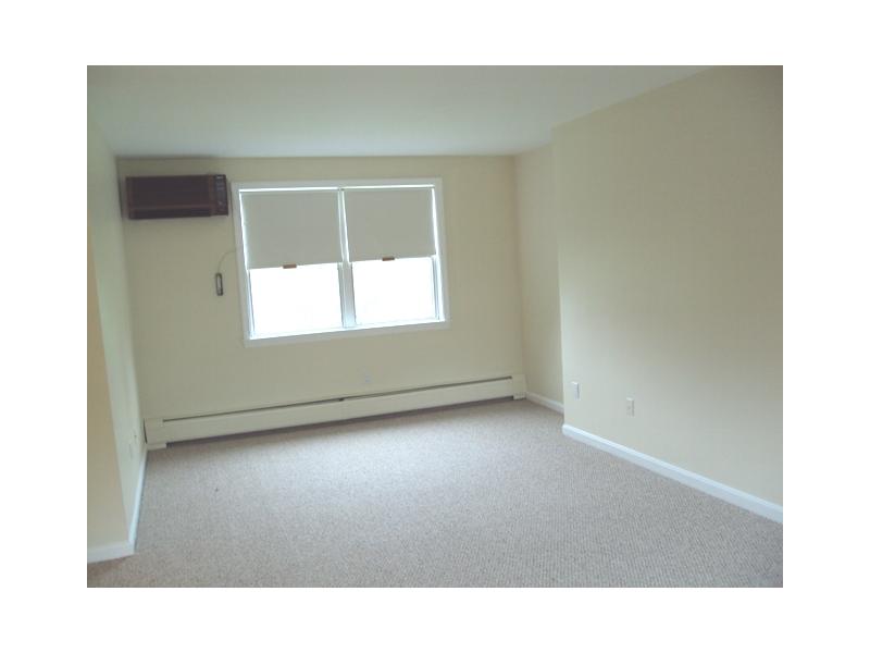 20 GARDENCOURT Drive 20