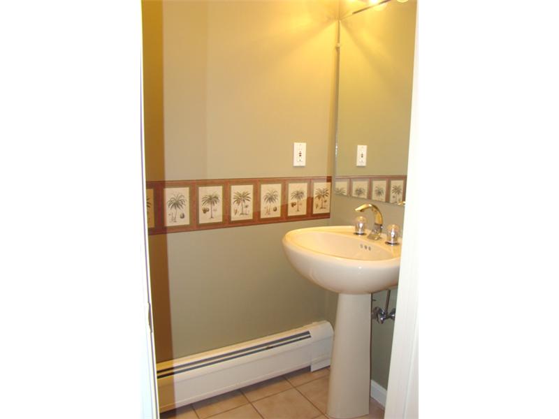 20 GARDENCOURT Drive 20