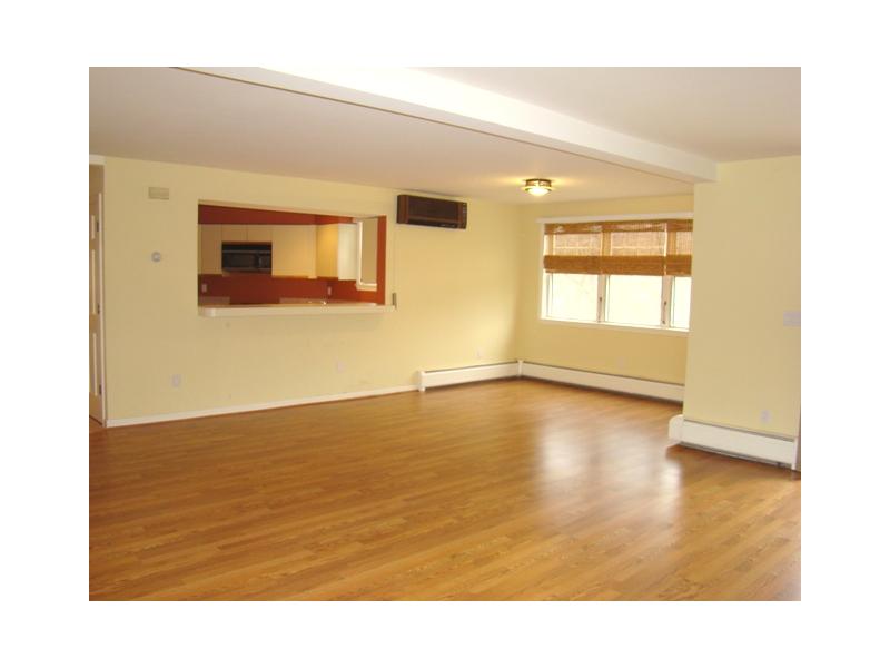 20 GARDENCOURT Drive 20