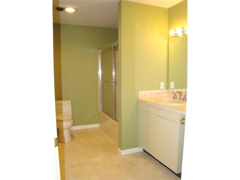 20 GARDENCOURT Drive 20