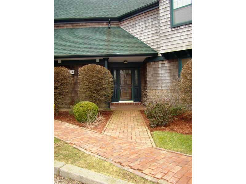 20 GARDENCOURT Drive 20