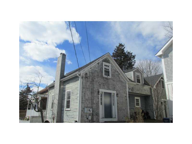 32 MCALLISTER Street