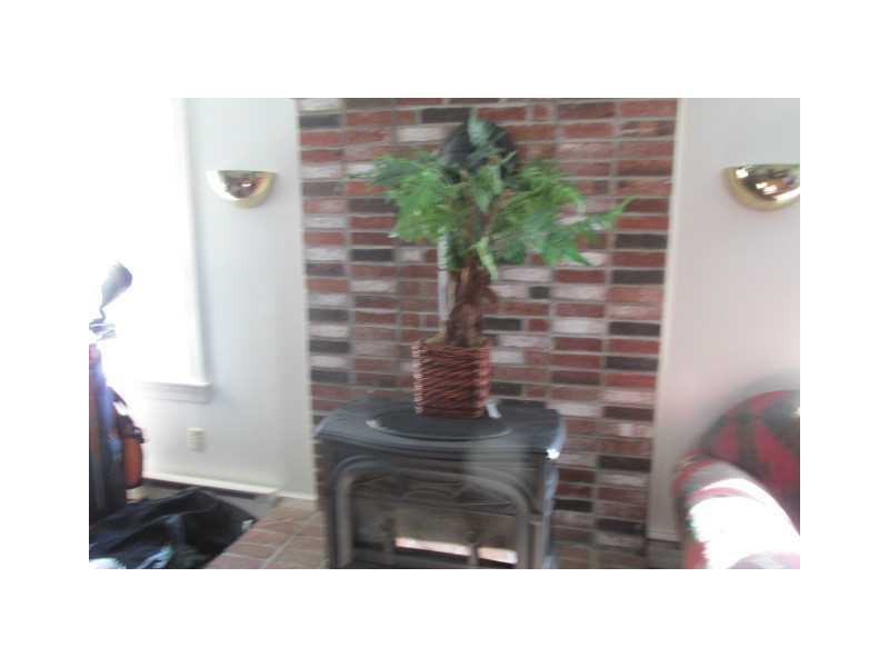 32 MCALLISTER Street