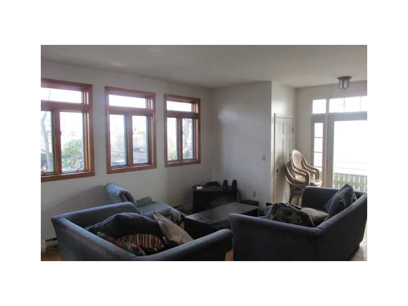 32 MCALLISTER Street