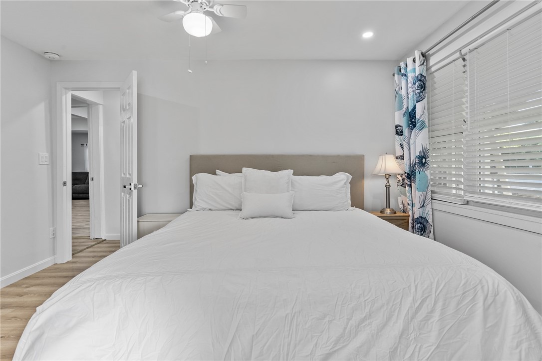 72 Warren Avenue Unit: A