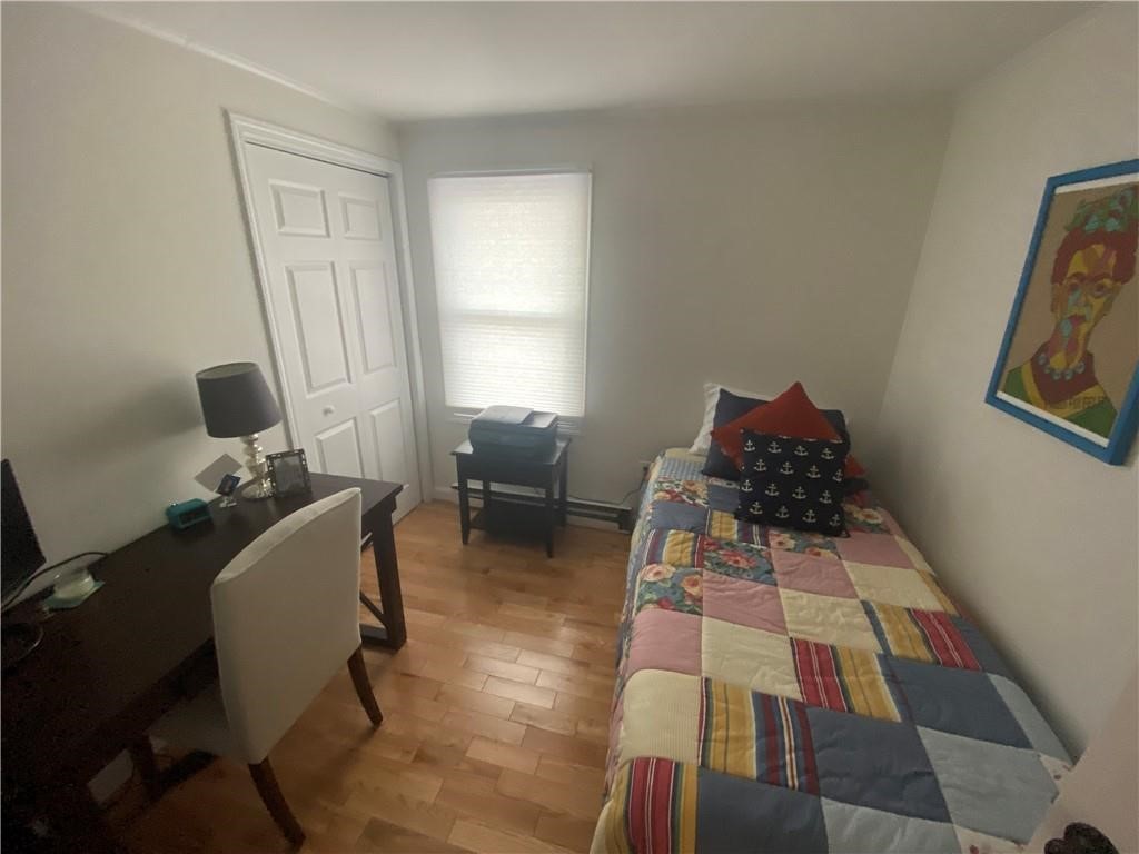 32 Middleton Avenue Unit: E