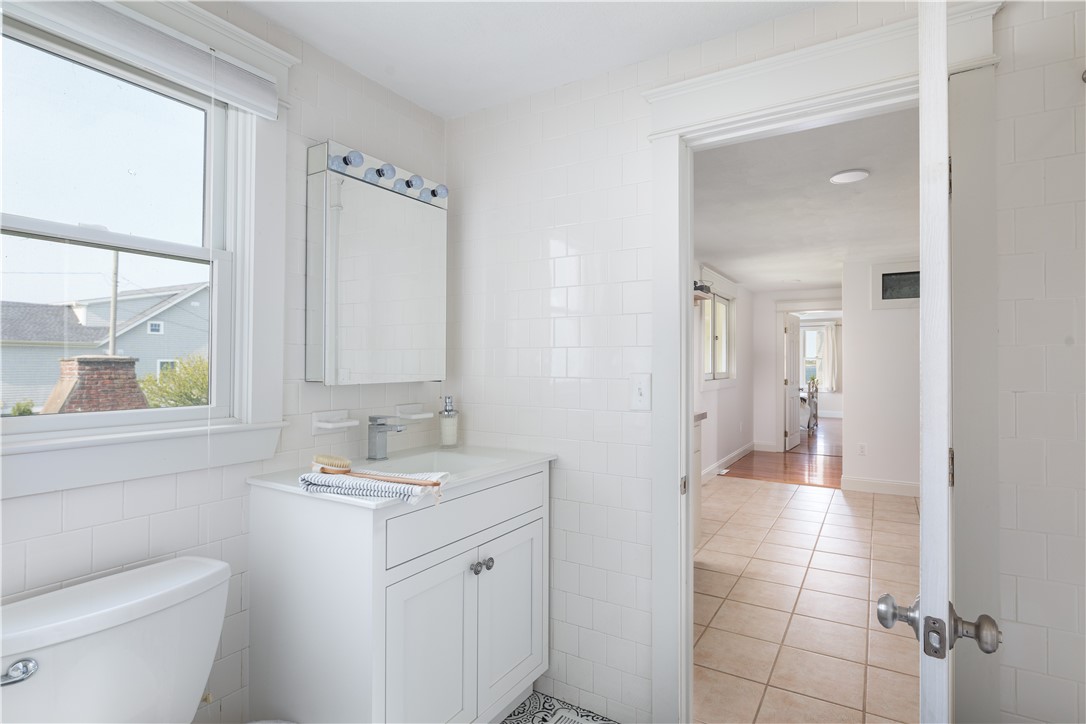 2 Clarkes Village Road