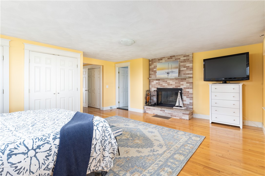 2 Clarkes Village Road