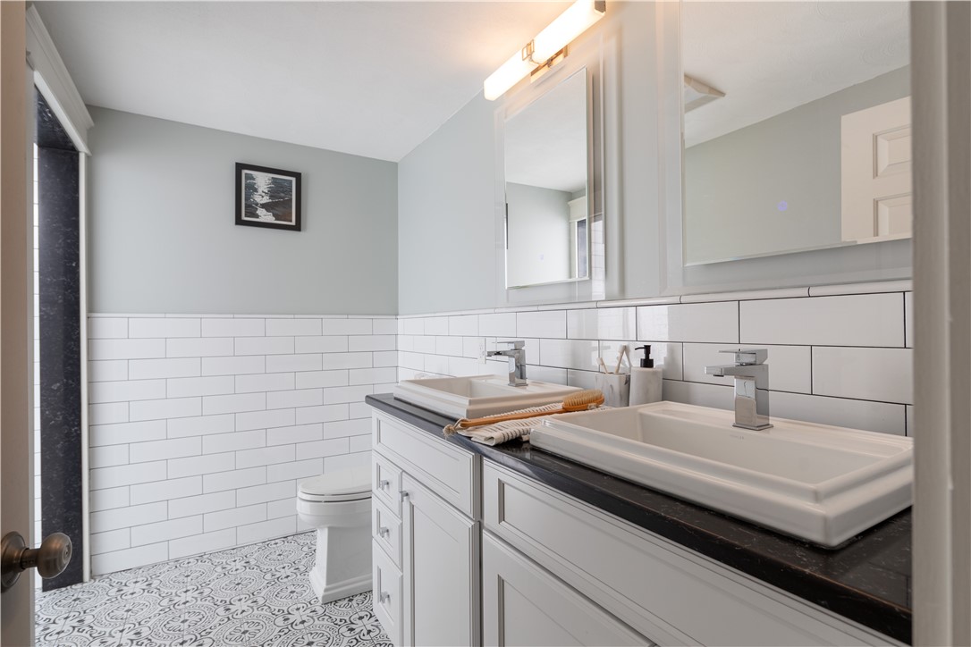 2 Clarkes Village Road