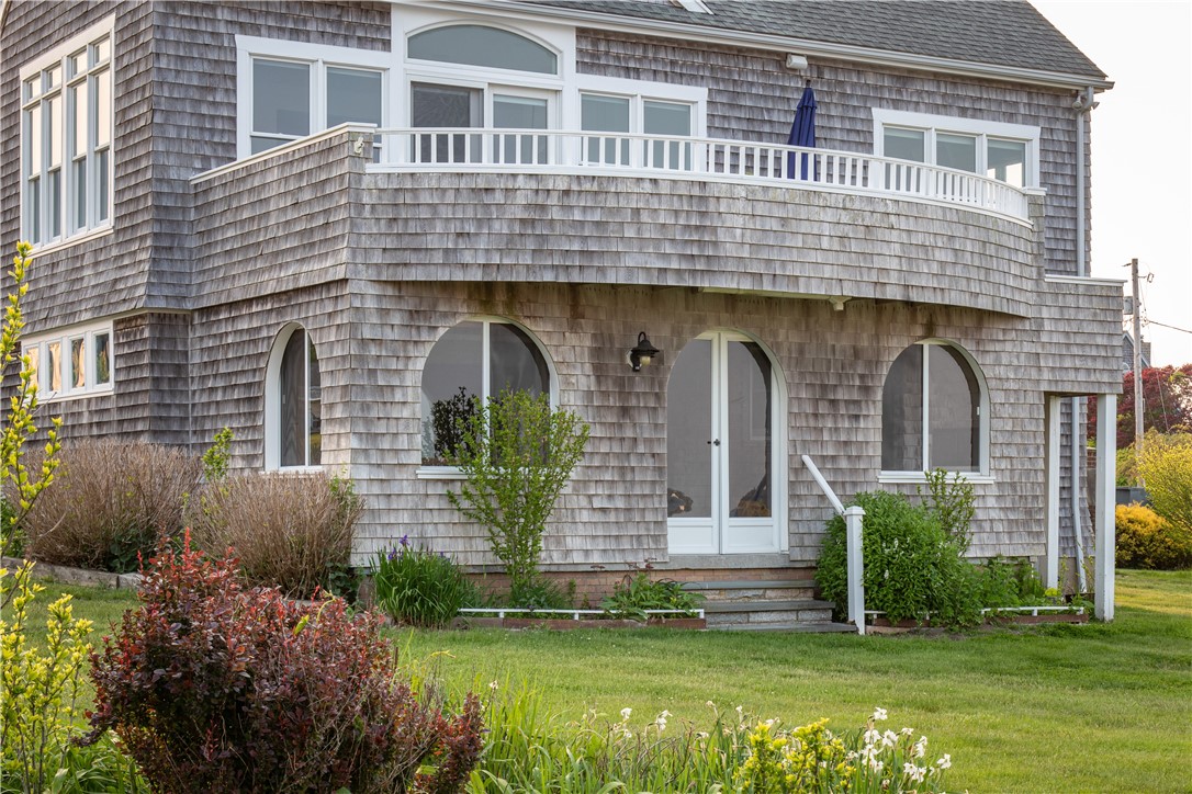 2 Clarkes Village Road