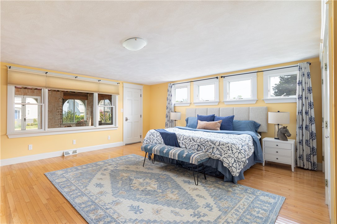 2 Clarkes Village Road