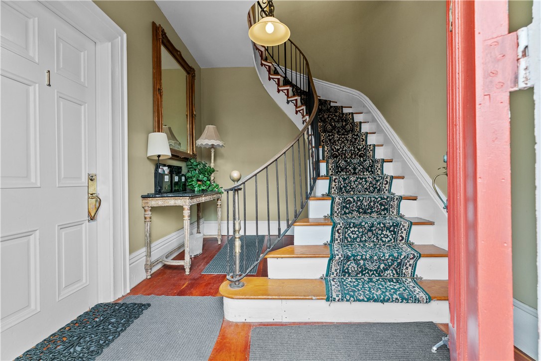 92 Pelham Street Unit: 2