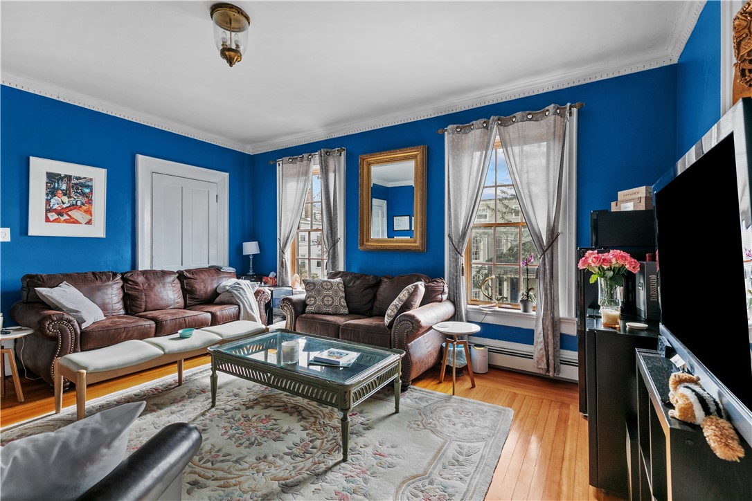 92 Pelham Street Unit: 2