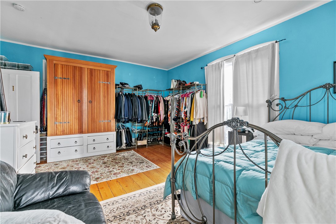 92 Pelham Street Unit: 2