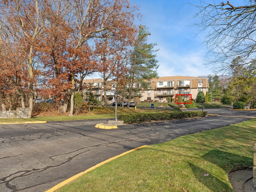 752 Quaker Lane Unit: A112