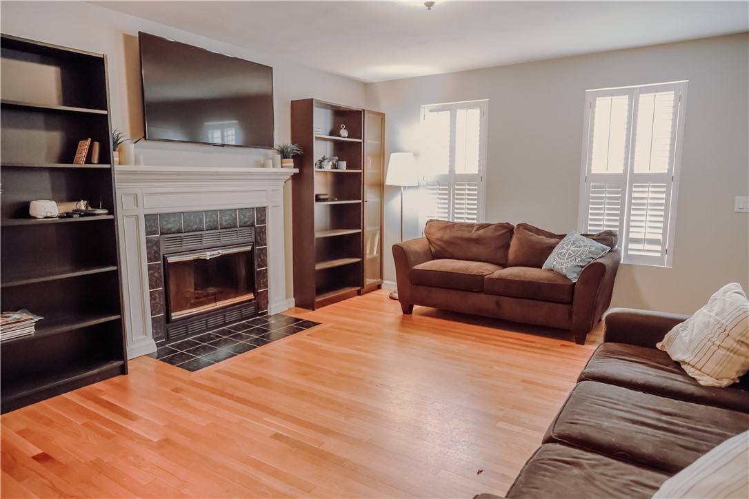 58 Cobblestone Terrace